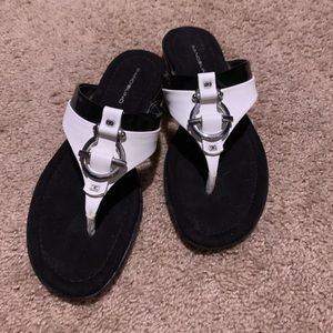 Bandolino Shoes - New Bandolino Black & White Sandals Size 9 Bandolino Shoes - New Bandolino Black & White Sandals Size 9